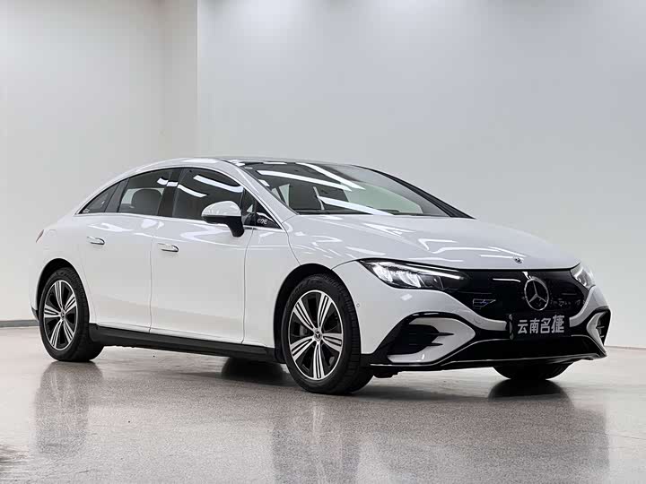 Фото 3 - Mercedes-Benz EQE