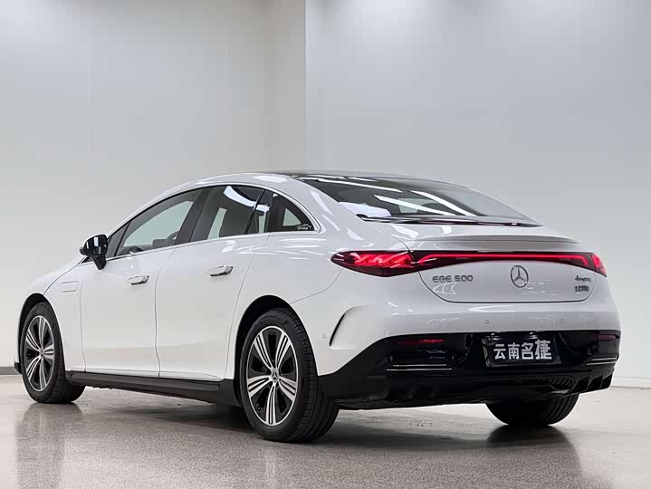 Фото 4 - Mercedes-Benz EQE