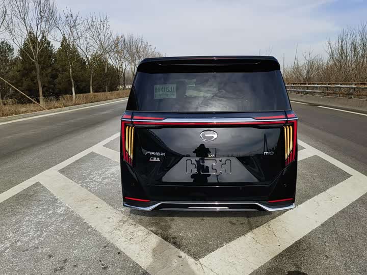 Фото 5 - GAC Trumpchi M8