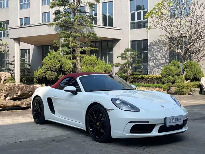 Фото 3 - Porsche 718