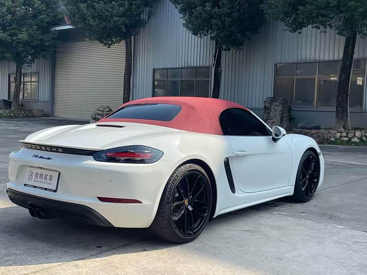 Фото 9 - Porsche 718