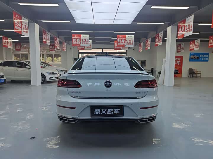 Фото 6 - Volkswagen CC