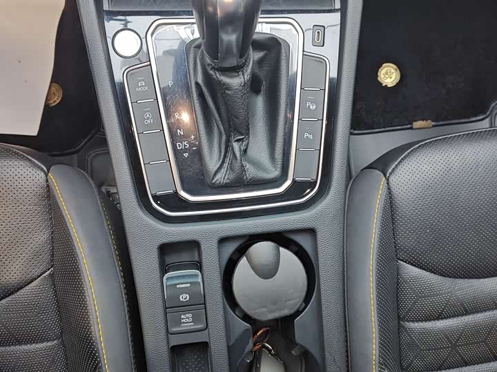 Фото 9 - Volkswagen CC