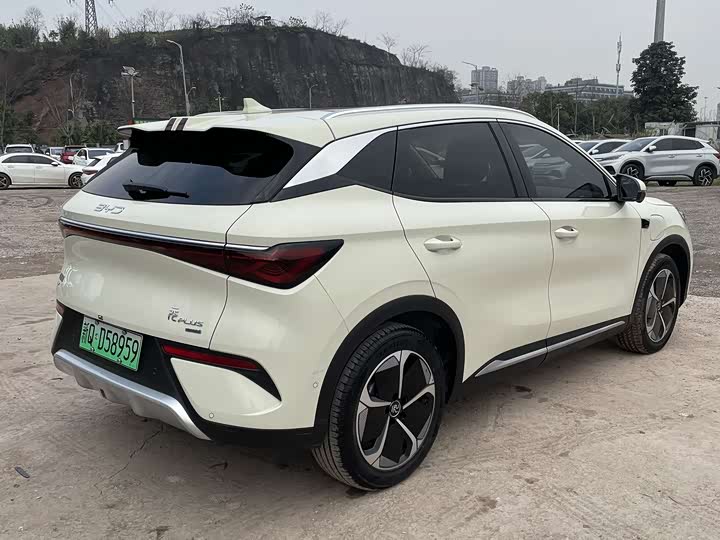 Фото 4 - BYD Yuan Plus