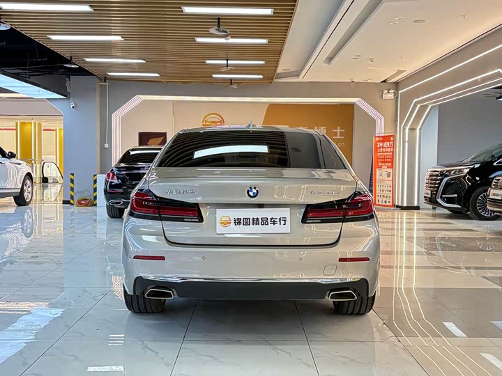 Фото 4 - BMW 5 Series