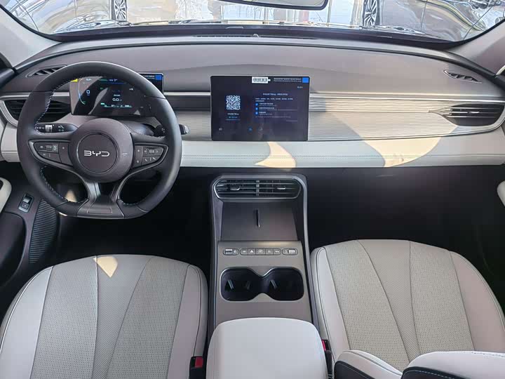 Фото 7 - BYD Seal 05 DM-i Hybrid