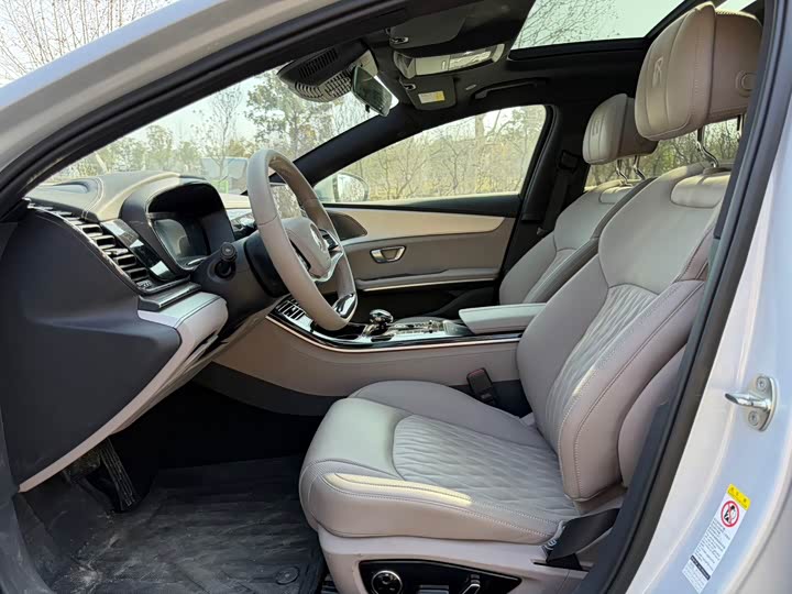 Фото 8 - BYD Han