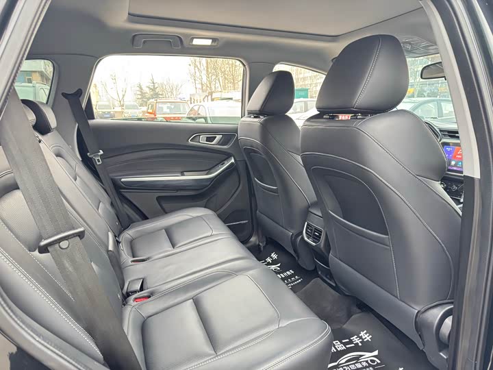 Фото 9 - Chery Tiggo 8