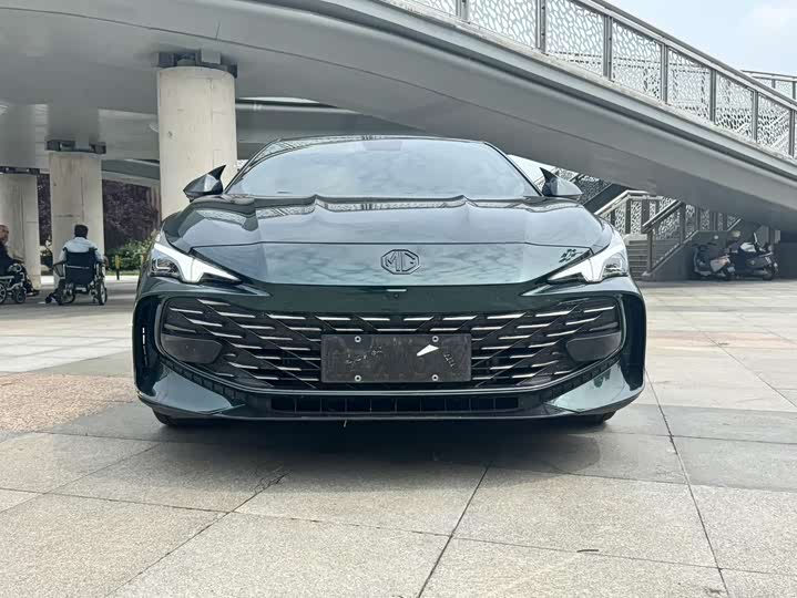 Фото 2 - MG Motor 7