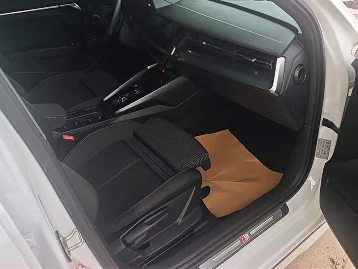 Фото 8 - Audi A3