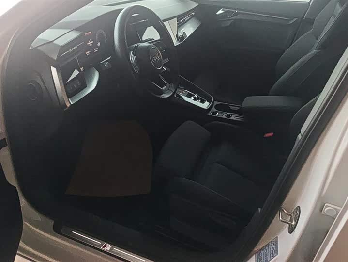 Фото 9 - Audi A3