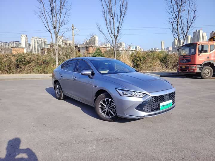 Фото 3 - BYD Qin Plus