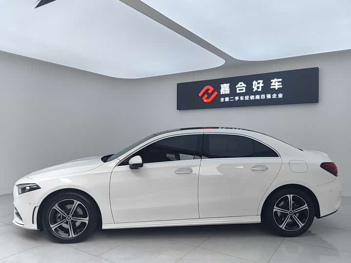 Фото 3 - Mercedes-Benz A-Class