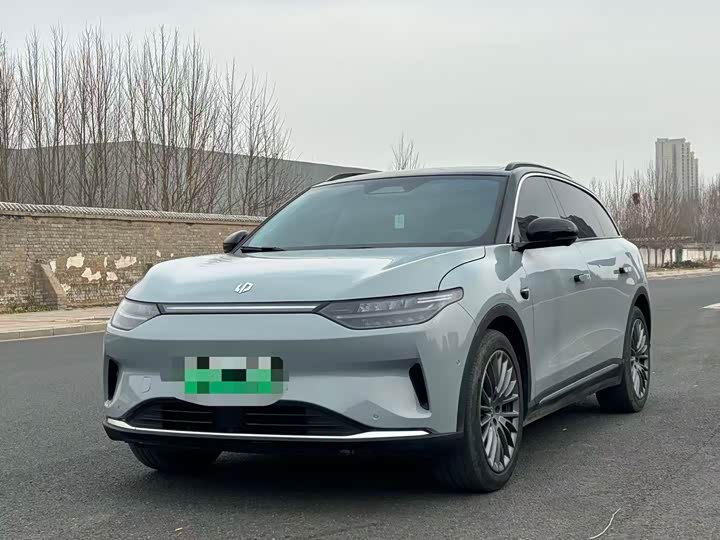 Фото 1 - Leapmotor C11