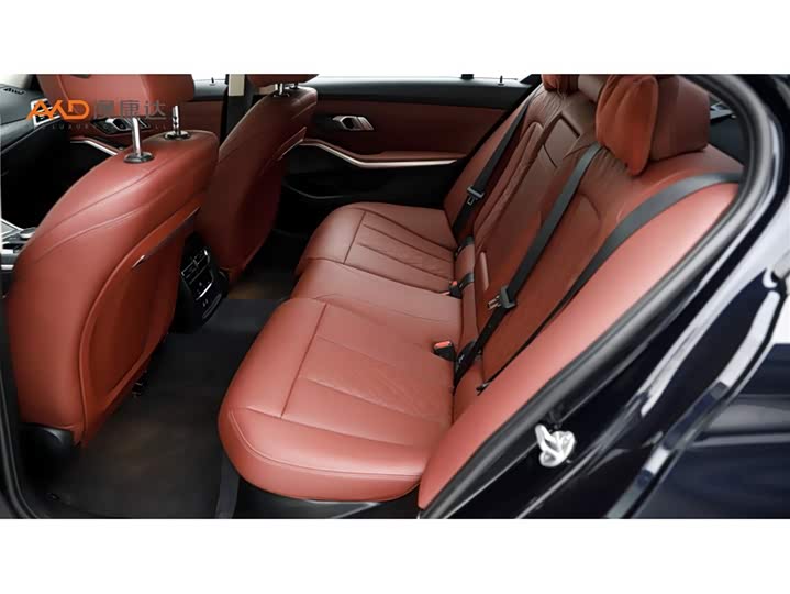 Photo 7 - BMW 3 Series