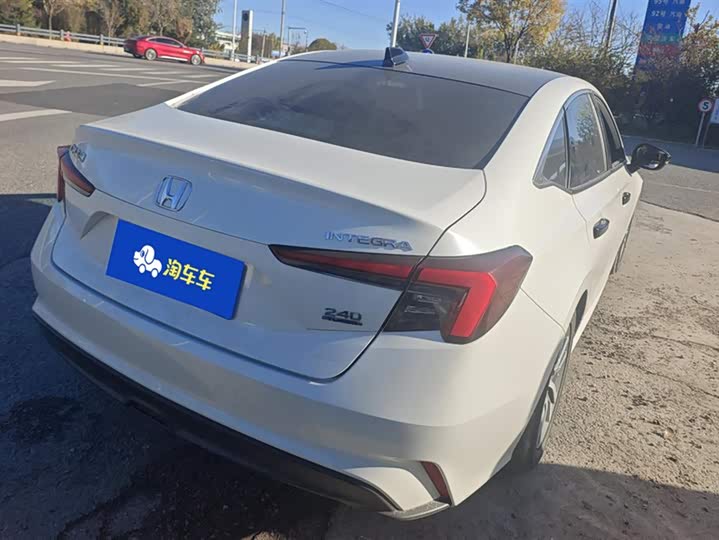 Фото 3 - Honda Integra