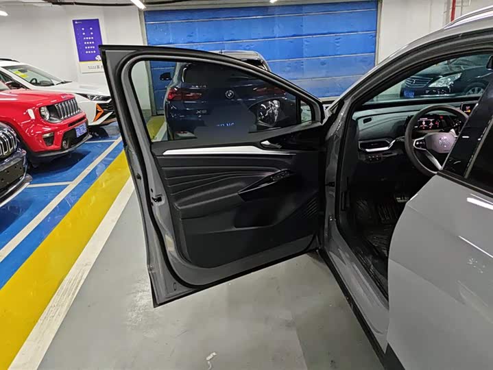 Фото 7 - Volkswagen ID.4 Crozz