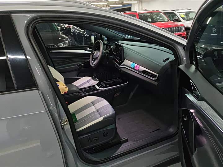 Фото 8 - Volkswagen ID.4 Crozz