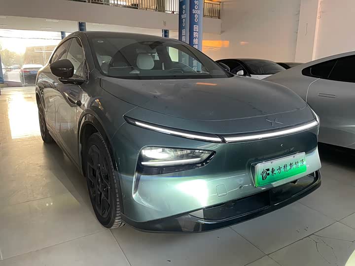 Фото 1 - XPeng G7