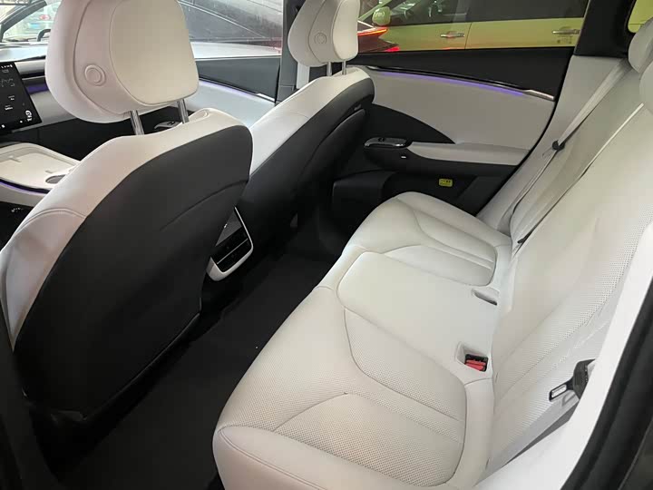 Фото 8 - XPeng G7