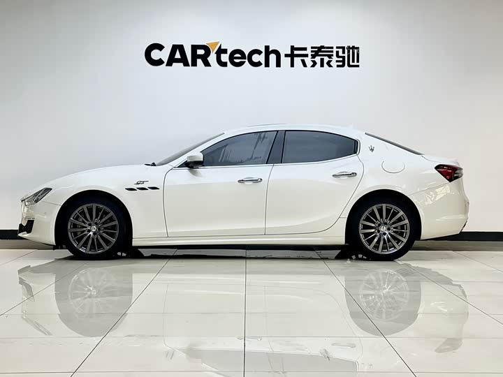 Фото 5 - Maserati Ghibli