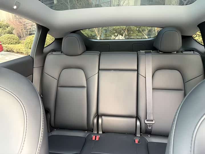 Фото 7 - Tesla Model Y