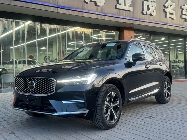 Фото 1 - Volvo XC60