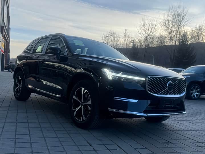 Фото 3 - Volvo XC60