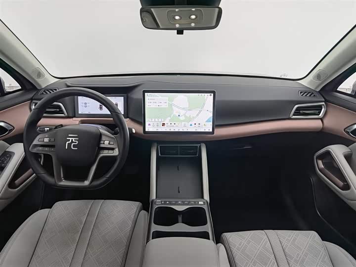 Фото 5 - BYD Yuan Up