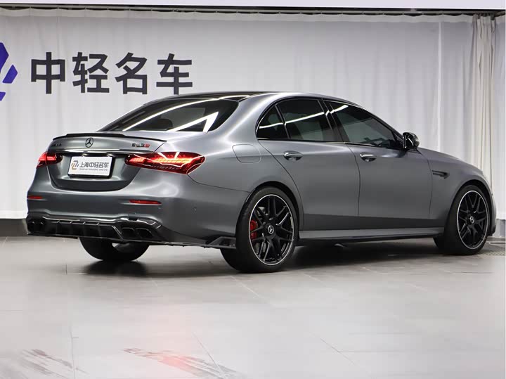 Фото 3 - Mercedes-Benz E-Class AMG