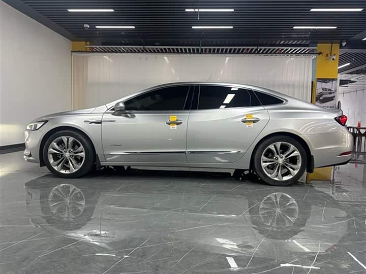 Фото 3 - Buick LaCrosse