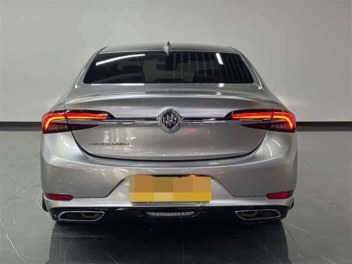 Фото 5 - Buick LaCrosse