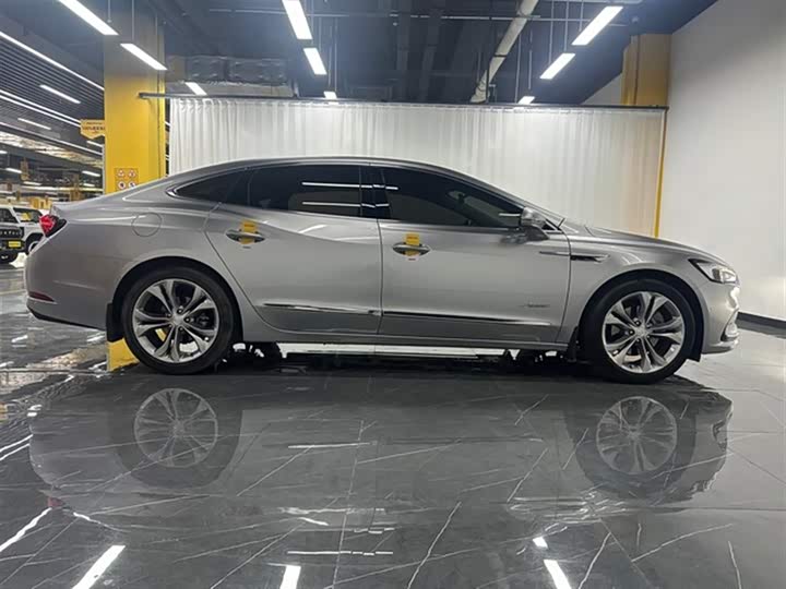 Фото 7 - Buick LaCrosse