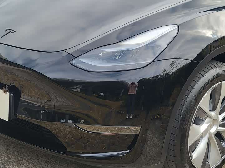 Фото 4 - Tesla Model Y
