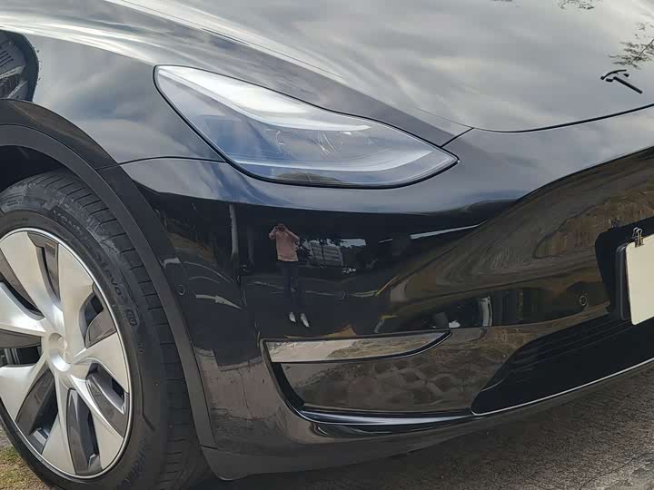 Фото 6 - Tesla Model Y