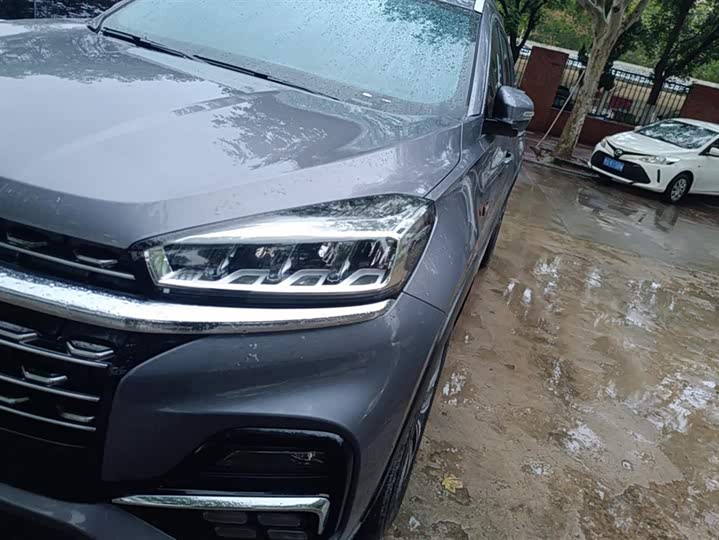 Фото 5 - Chery Tiggo 8