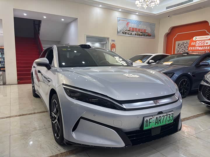 Фото 3 - BYD Han L