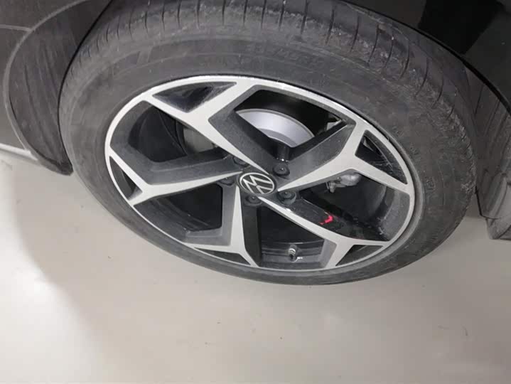 Фото 6 - Volkswagen Magotan