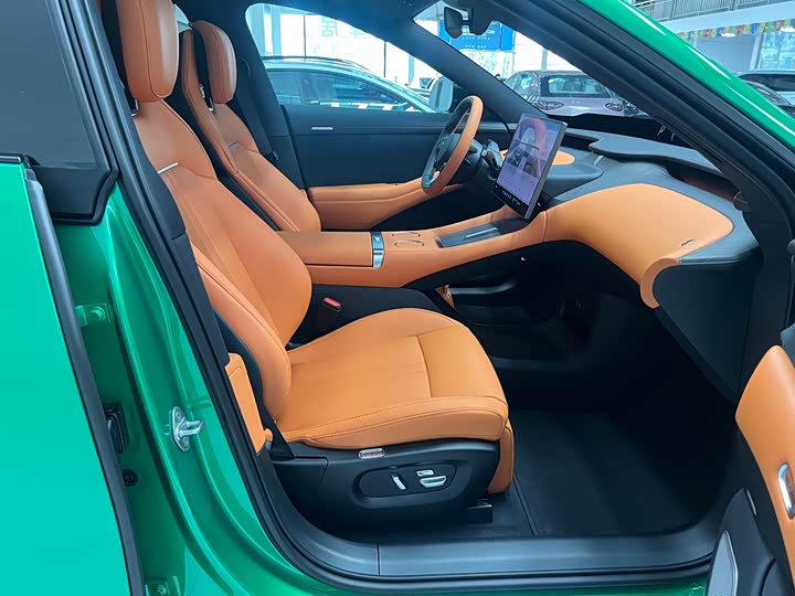 Фото 9 - Xiaomi YU7