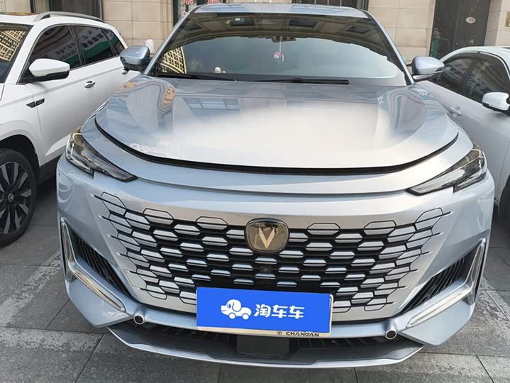 Фото 2 - Changan UNI-K