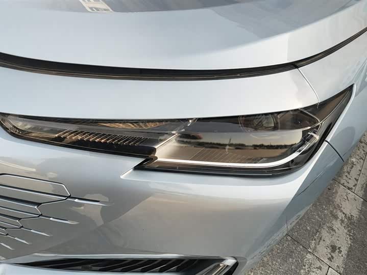 Фото 5 - Changan UNI-K