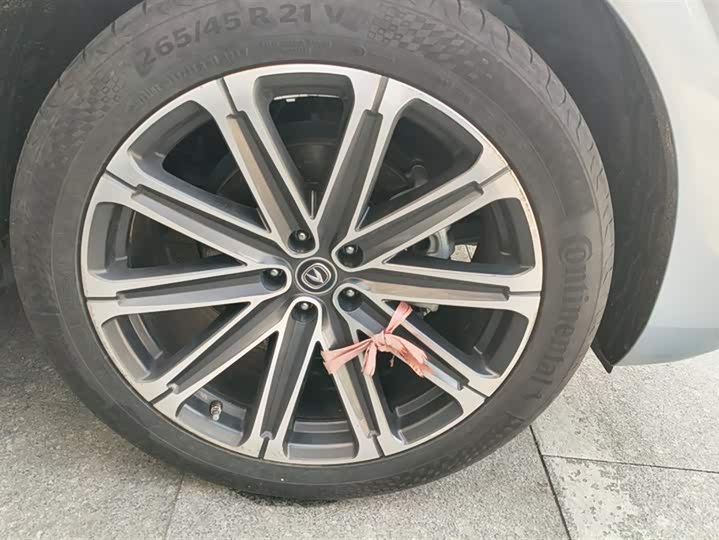 Фото 6 - Changan UNI-K