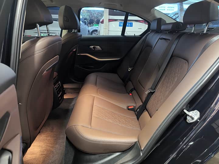 Фото 8 - BMW 3 Series