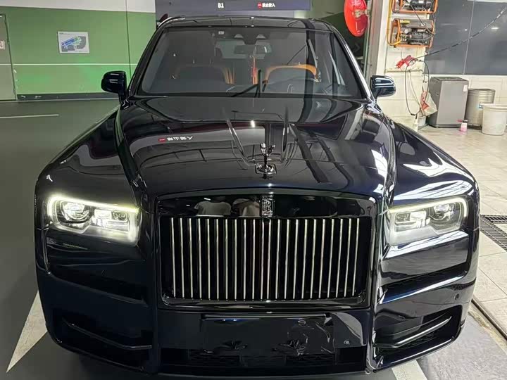 Photo 3 - Rolls-Royce Cullinan