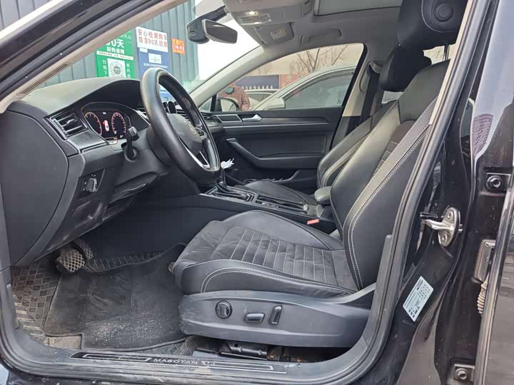 Фото 4 - Volkswagen Magotan