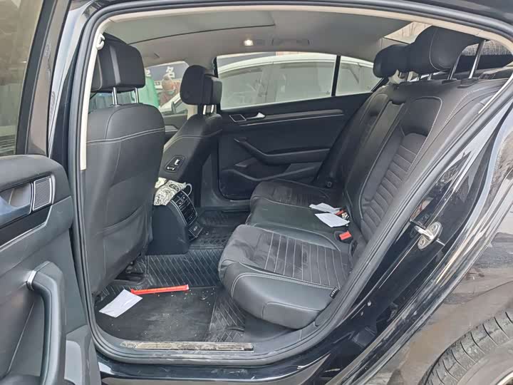 Фото 6 - Volkswagen Magotan