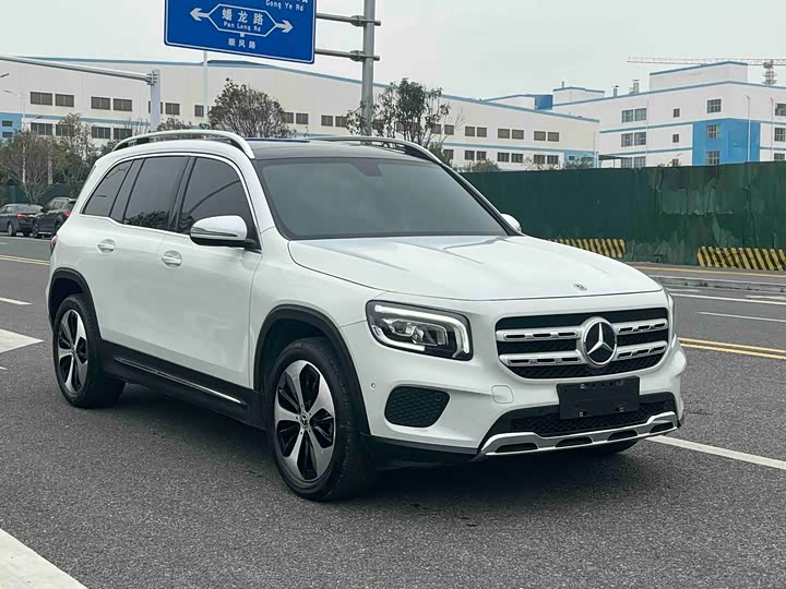 Фото 3 - Mercedes-Benz GLB-Class
