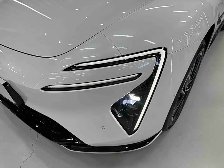 Фото 4 - Avatr 06