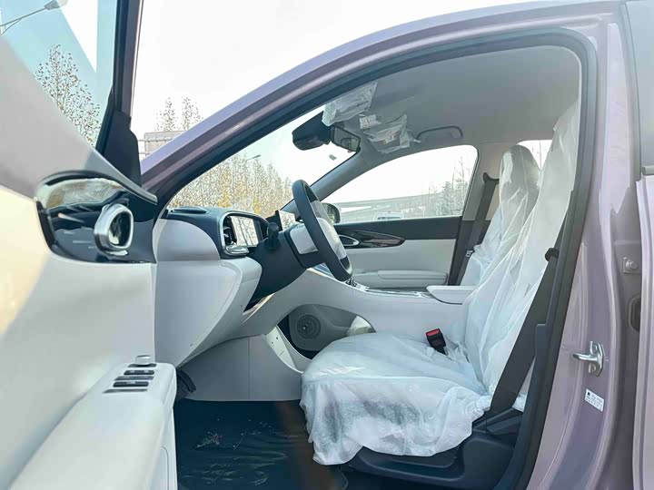 Фото 5 - Geely Galaxy Geome