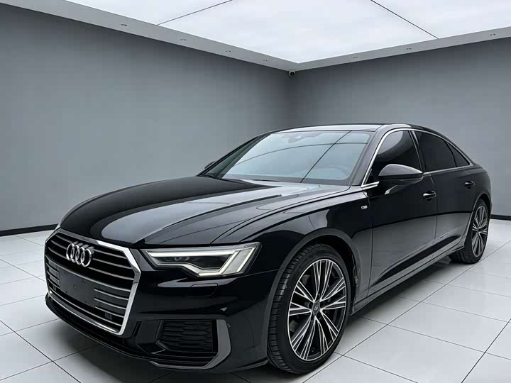 Фото 9 - Audi A6L